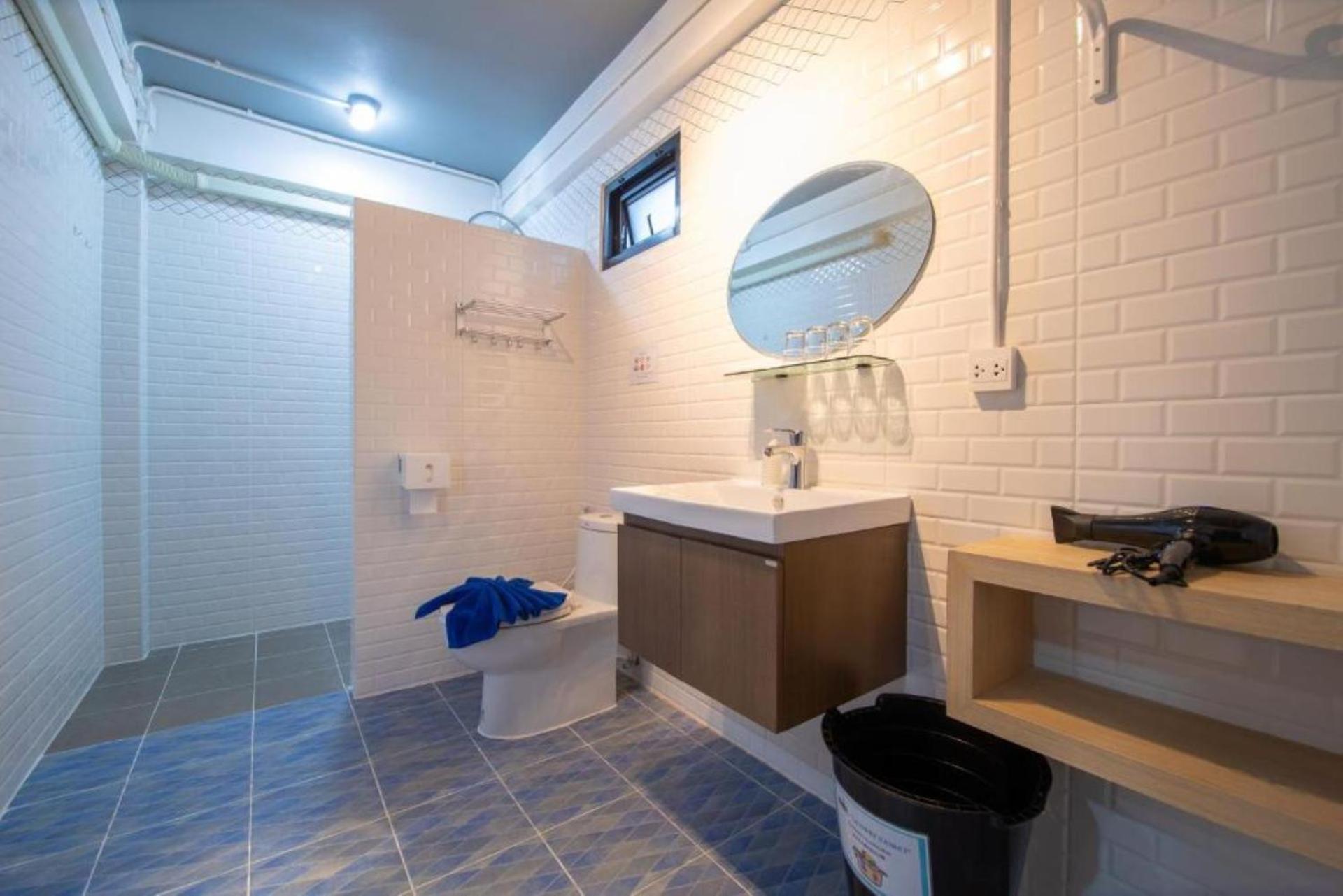 The Rock Samui Poshtel Lamai Beach Room photo